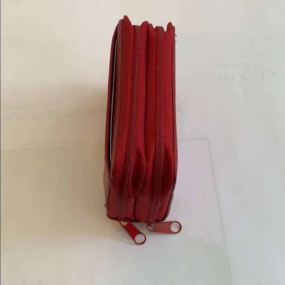 Red double zip wallet - Picture 2 of 4
